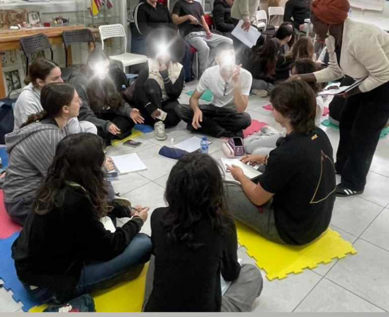 RLT Creative Workshop for young adults